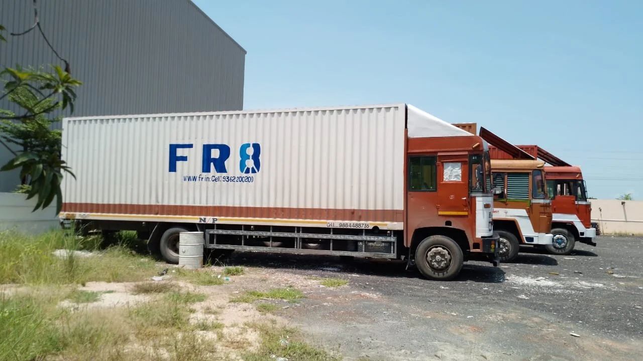 raipur Truck Image